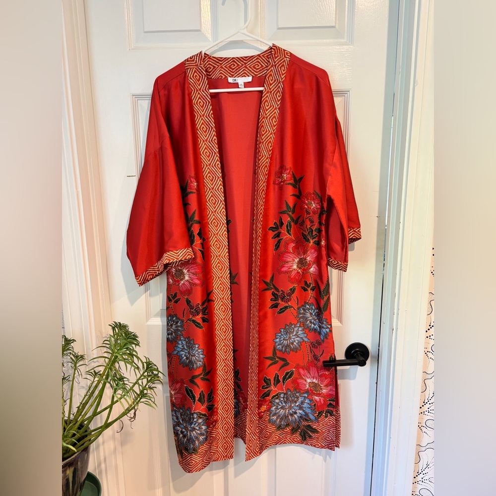 DR2 Floral Kimono
